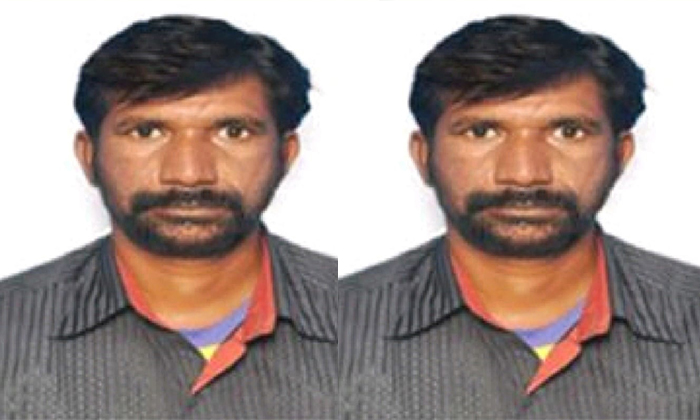  Telangana Nri Dies At Park Four Days After Landing In Saudi Arabia Details, Tela-TeluguStop.com