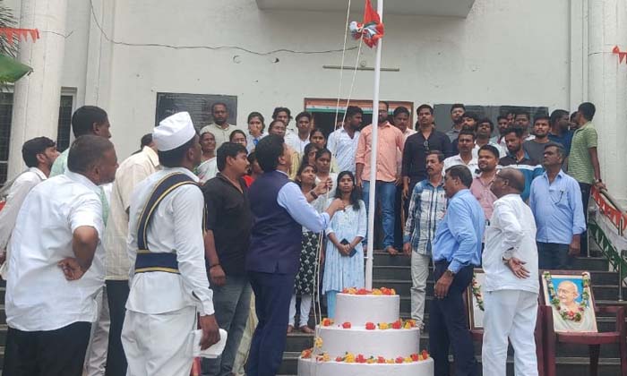  The Additional Collector Unveiled The National Flag , National Flag , Additiona-TeluguStop.com