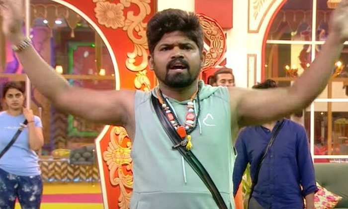  Bigg Boss Gives Shocking Twist On Abhay Remuneration , Abhay, Remuneration ,bigg-TeluguStop.com