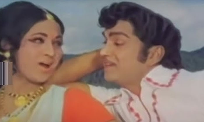 Telugu Aalu Magalu, Cheap Role, Dasara Bullodu, Raja Babu, Chalapathi Rao, Tolly