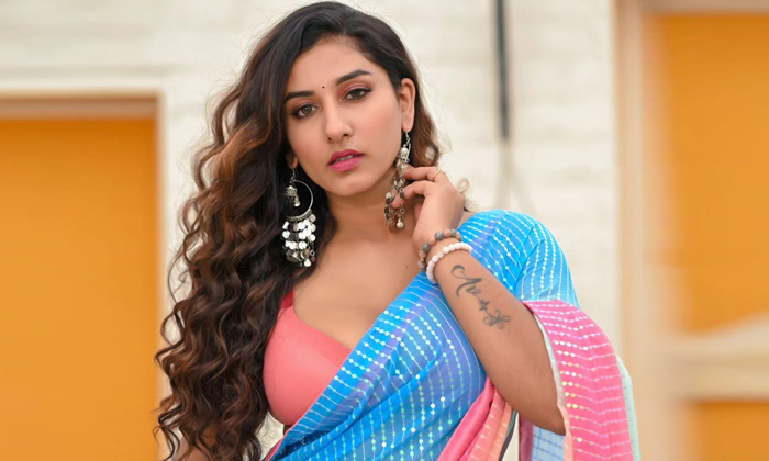  Bigg Boss Vishnupriya Old Comments Goes Viral In Social Media Details Inside ,-TeluguStop.com