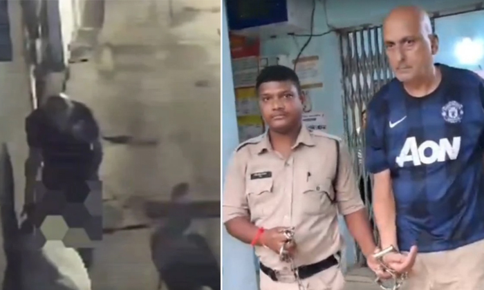  Lawyer Caught Assaulting Cow In Raipur Viral Video Details, Ashish Mishra, Lawy-TeluguStop.com