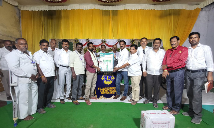  Distribution Of Tools To The Poor Under The Auspices Of The Lions Club , Lions C-TeluguStop.com