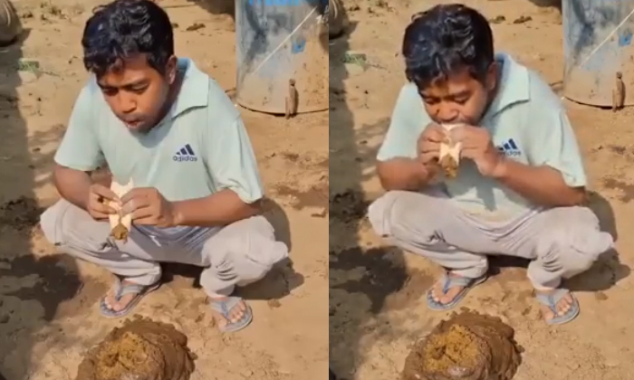  Man Eats Chapathi With Cow Dung Video Viral Details, Man, Eats, Chapathi ,cow Du-TeluguStop.com