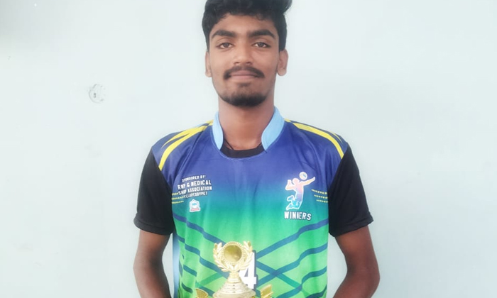  Bhoppapur Student To Under 17 Volleyball National Meet, Mutyala Sudha, Ashok Red-TeluguStop.com