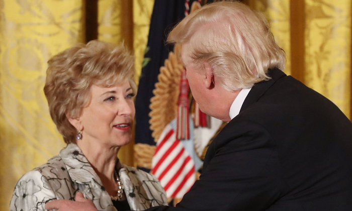 Telugu Donald Trump, Secretarylinda, Linda Mcmahon, Secretary, Presidential, Wwe