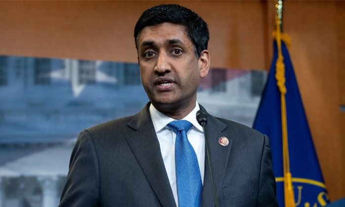  Indian Origin Ro Khanna Wins Reelection To Us House In California 17th Congressi-TeluguStop.com