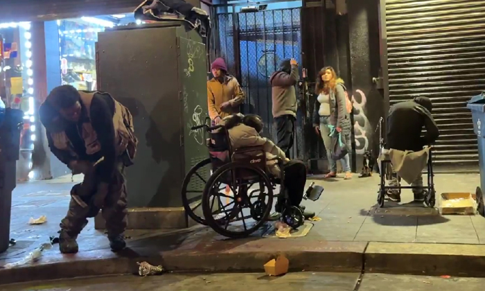  Indian Youtuber Shows Zombie-like People Walking On Streets Of San Francisco Vid-TeluguStop.com