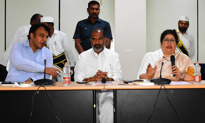 We Have To Compete With The Market We Have To Grow, Sircilla Textile Industry, M We Have To Compete With The Market We Have To Grow, Sircilla Textile Industry, M-TeluguStop.com