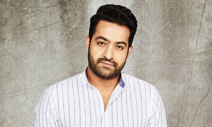  Why Is NTR Choosing Pan India Directors , NTR , Pan India Directors , Junior NTR-TeluguStop.com