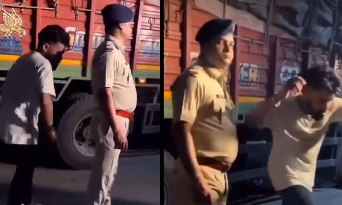  Man Dancing Infront Of Police Video Viral Details, Police, Checking, Viral Video-TeluguStop.com