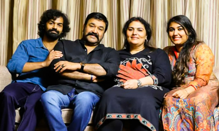 Telugu Mohanlal, Pranav Mohanlal, Mohanlal Son, Pranavmohanlal, Spain-Movie