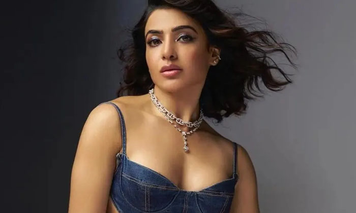  Samantha Comsamaments About Item Songs Details Inside Goes Viral In Social Media-TeluguStop.com