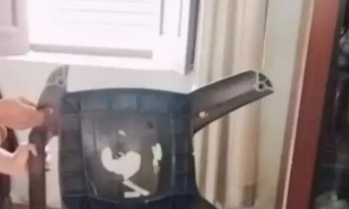  Tribe Students Who Planted A Bomb Under The Teacher's Chair And Blew It Up, Vir-TeluguStop.com