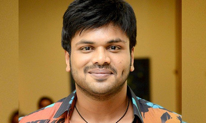  Will Manchu Manoj Come As A Villain? His Career Will Go Away, Manchu Manoj, Kart-TeluguStop.com