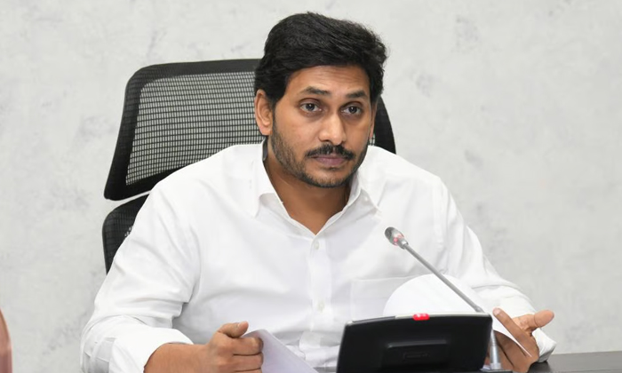  Ys Jagna Alerting Ycp Senior Leaders Details, Ysrcp, Jagan, Ap Government, Ap El-TeluguStop.com