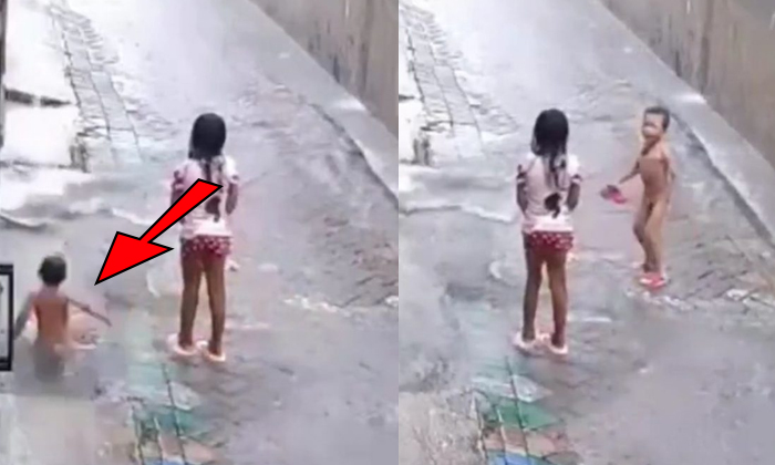  3-year-old Boy In Indonesia Swept Away After Falling Into Drain Video Viral Deta-TeluguStop.com