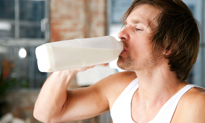  Can You Gain Weight By Drinking Milk Regularly? Drinking Milk, Milk Health Benef-TeluguStop.com