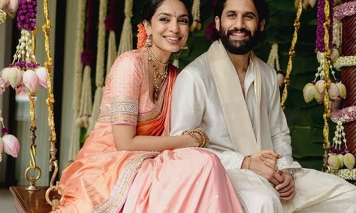 Nag With Hair What Is This Guru After Two Days Of Marriage , Sobhita, Naga Chai Nag With Hair What Is This Guru After Two Days Of Marriage , Sobhita, Naga Chai-TeluguStop.com