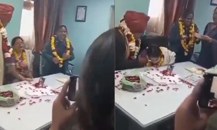  Rajasthan Kota Wife Faints At Husband Retirement Party Video Viral Details, Deve-TeluguStop.com