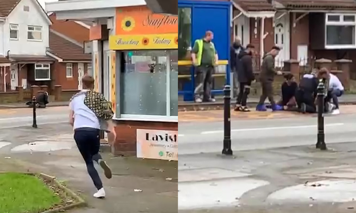  Uk Man Abandons Haircut Midway To Help Policeman Under Attack Video Viral Detail-TeluguStop.com