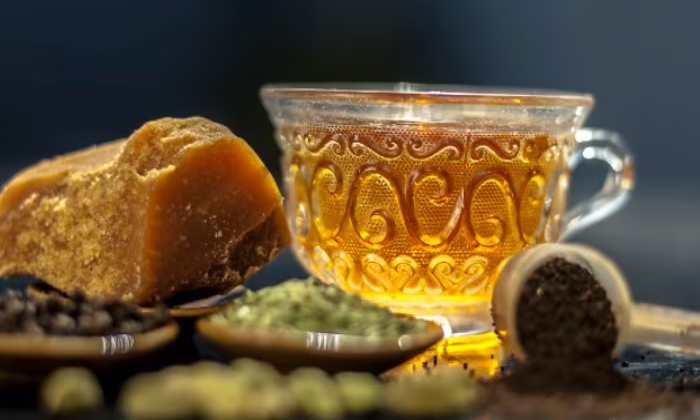  What Happens If You Drink Jaggery Water On An Empty Stomach Details, Jaggery Wa-TeluguStop.com