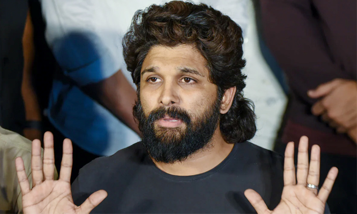  Latest News Viral About Icon Star Allu Arjun, Allu Arjun, Sandhya Theater Incide-TeluguStop.com