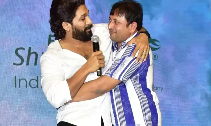 Producer Skn Indirectly Warning To Mega Fans, Skn, Allu Arjun,pushpa 2,mega Fans Producer Skn Indirectly Warning To Mega Fans, Skn, Allu Arjun,pushpa 2,mega Fans-TeluguStop.com