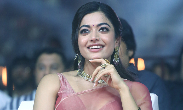  Rashmika Is Busy With Multiple Projects Details, Tollywood,bollywood Filmindustr-TeluguStop.com