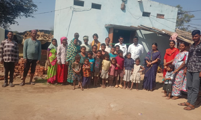  A Government School That Moved To The Children Of Brick Kiln Migrant Workers, G-TeluguStop.com