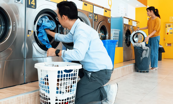  Man Marries Woman Who Helped Him Find A Launderette In China Details, Malaysian-TeluguStop.com