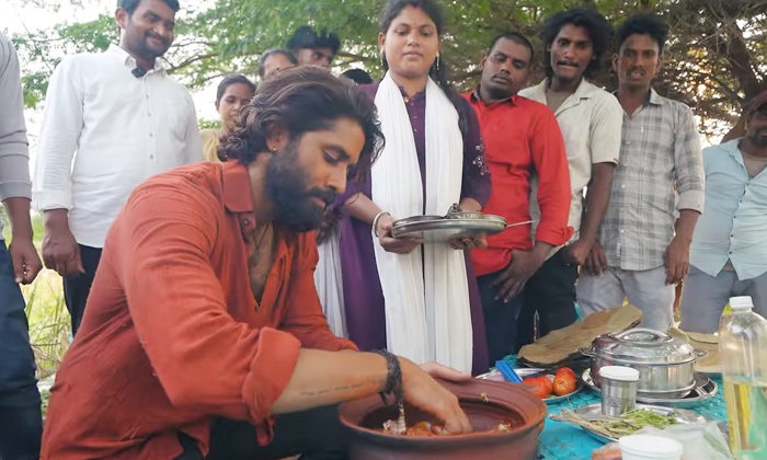  Naga Chaitanya Cooks Traditional Chepala Pulusu On The Sets Of Thandel Video Vir-TeluguStop.com