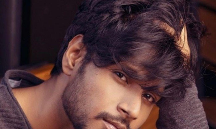  Nagarjuna Is Re-entering The Heroine With Sandeep Kishan's Film , Sandeep Kishan-TeluguStop.com