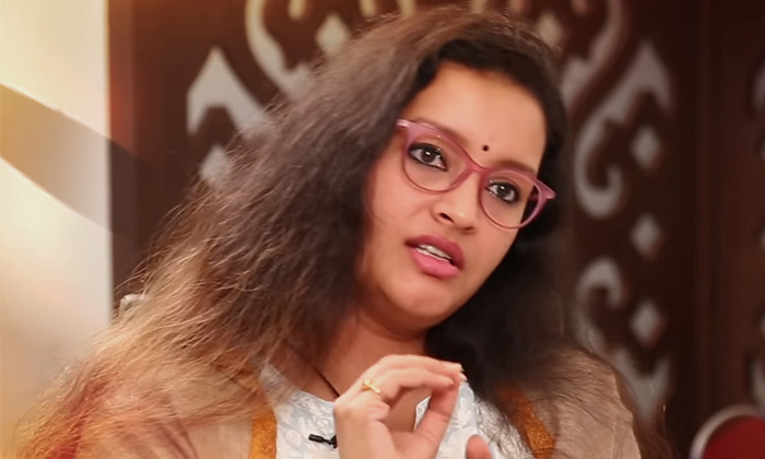  Renu Desai Shares Emotional Post Details, Renu Desai, Renu Desai Emotional Post-TeluguStop.com