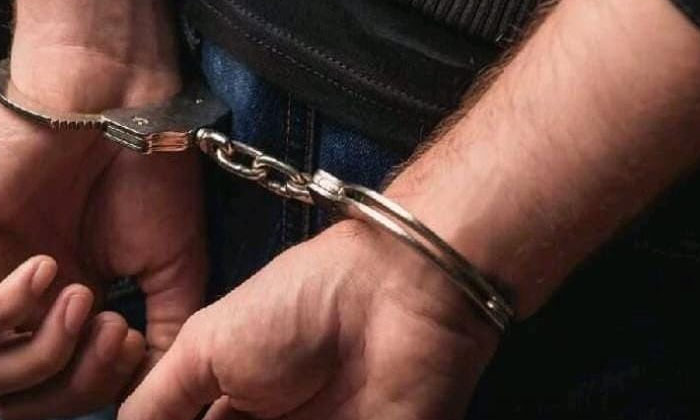 Three Arrested For Attack On Poker Camp A Si Weerasekhar , Si Weerasekhar , P Three Arrested For Attack On Poker Camp A Si Weerasekhar , Si Weerasekhar , P-TeluguStop.com