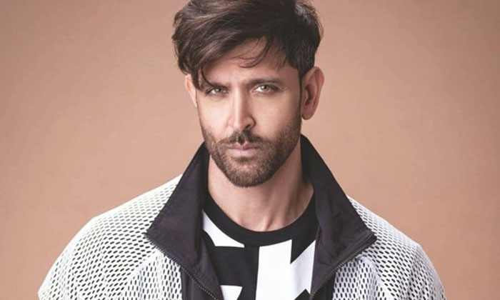  Hrithik Roshan Birthday Special Know Bollywood Actor Net Worth And Car Collectio-TeluguStop.com