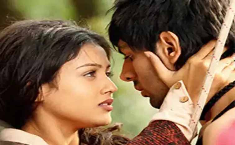  Karthik Aryan Comments About Lip Lock Scenes Details Inside Goes Viral In Social-TeluguStop.com