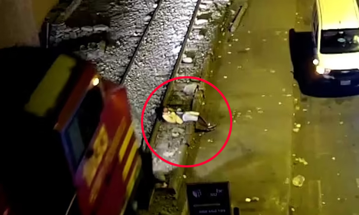  Viral Video Lucky Escape For Man Hit By Peru Train Details, Train Survival, Peru-TeluguStop.com