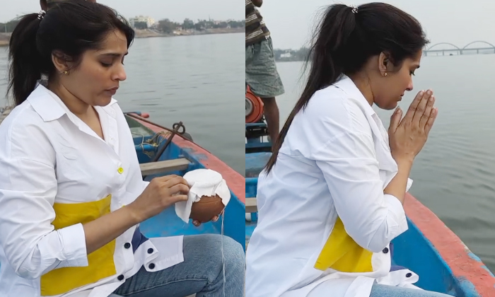 Anchor Rashmi Emotional Post Details, Anchor Rashmi, Tollywood,rashmi Emotional Anchor Rashmi Emotional Post Details, Anchor Rashmi, Tollywood,rashmi Emotional-TeluguStop.com