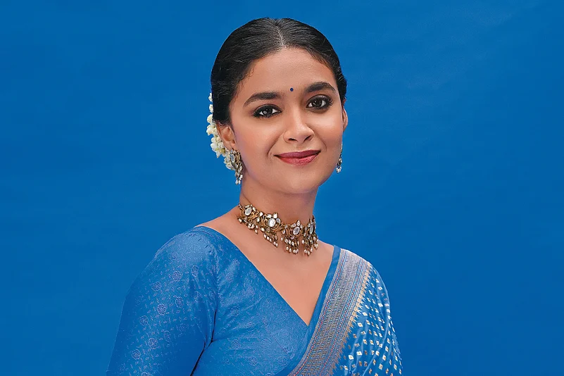  Keerthi Suresh Comments About Her Experience In Mahanati Movie Details Inside Go-TeluguStop.com