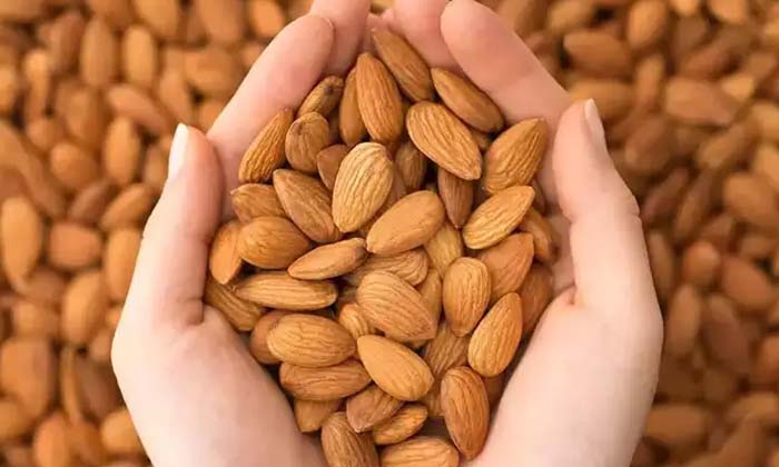 This Homemade Oil Helps To Stop Hair Fall After Delivery! Homemade Oil, Hair Oil This Homemade Oil Helps To Stop Hair Fall After Delivery! Homemade Oil, Hair Oil-TeluguStop.com